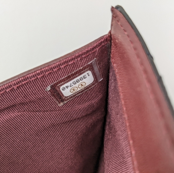 Chanel Diamond Stitch CC flap wallet - Picture 11 of 15